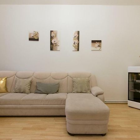 Spacious Apartment Near Wenceslas Square Praga Esterno foto