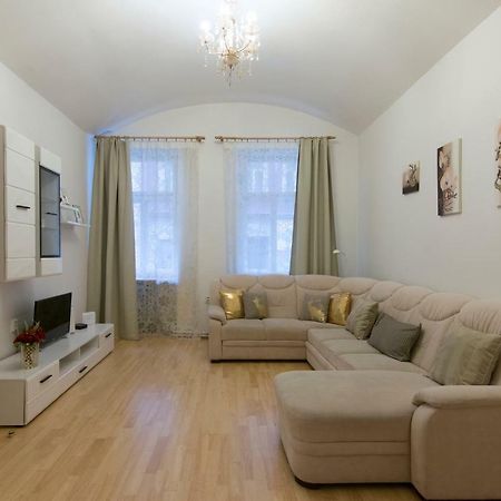 Spacious Apartment Near Wenceslas Square Praga Esterno foto