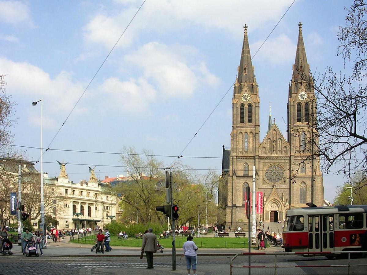 Spacious Apartment Near Wenceslas Square Praga Esterno foto